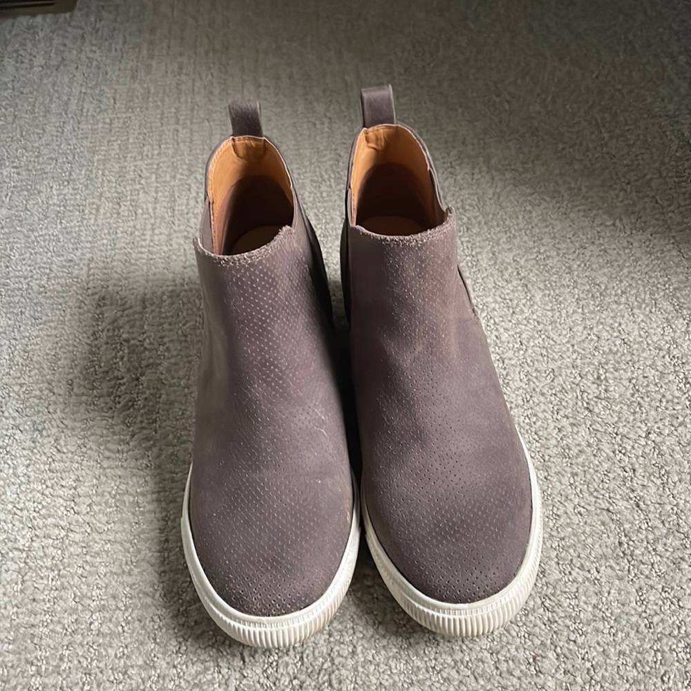 Dolce Vita womens size 9 wedge booties